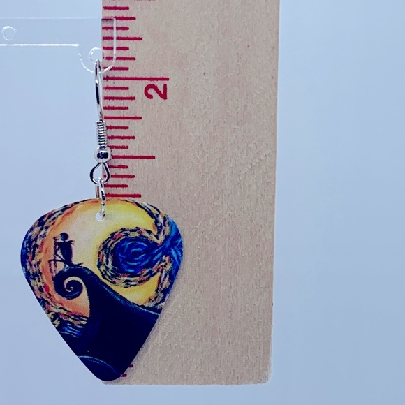 🖤Pick Any 3 for $12🖤 Guitar Pick Custom Earrings Nightmare Before Christmas - Picture 3 of 5